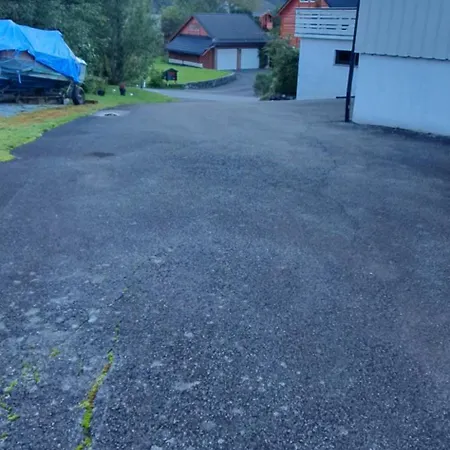 Hanstveitvegen 5 Guest